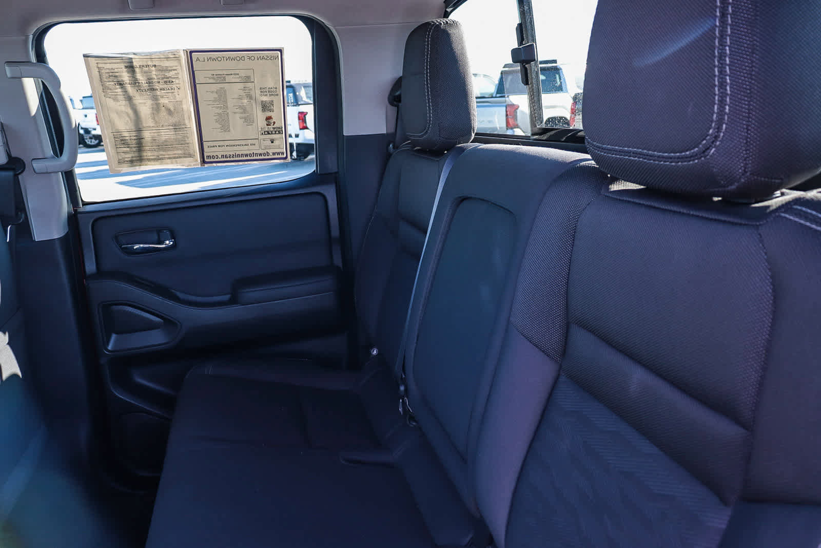 Used 2023 Nissan Frontier SV w/ SV Convenience Package image 17