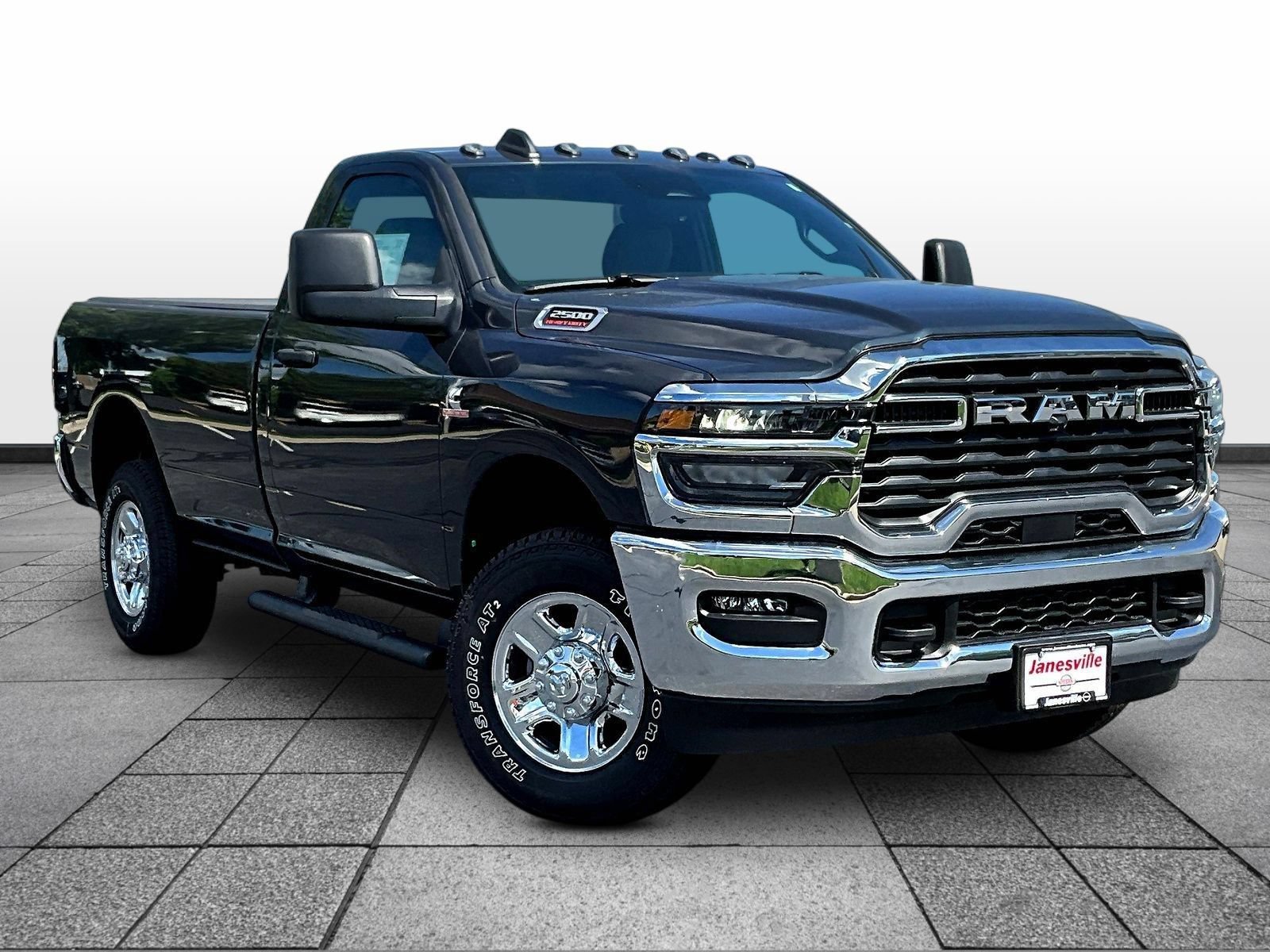 Used 2026 RAM 2500 Tradesman w/ Chrome Appearance Group