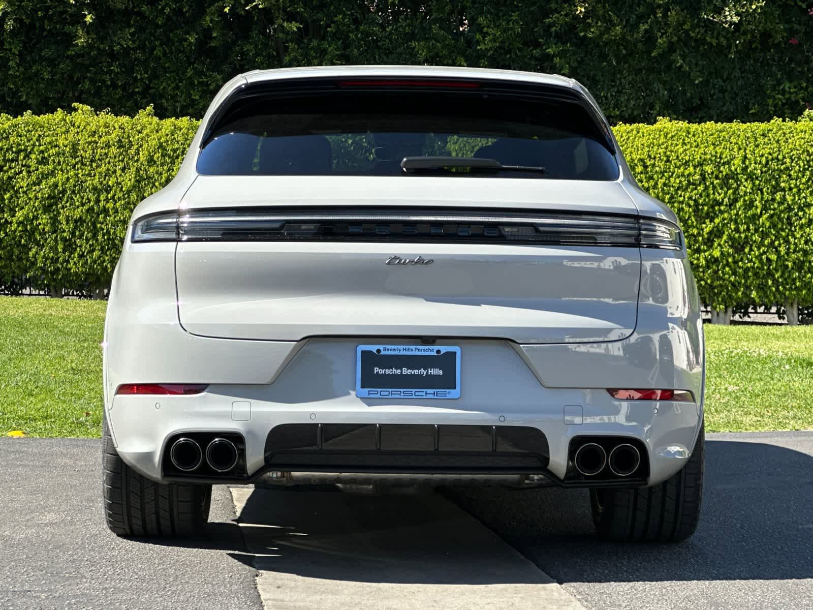 New 2026 Porsche Cayenne Turbo AWD/4WD image 7