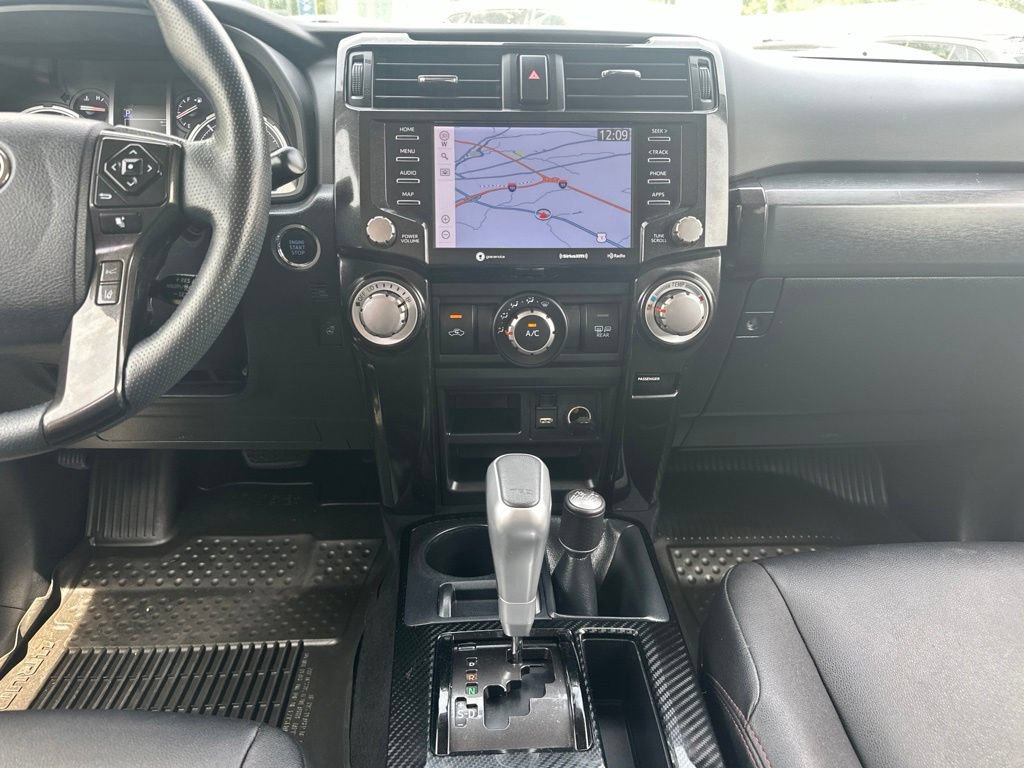 Used 2023 Toyota 4Runner TRD Off-Road Premium w/ Moonroof Package AWD/4WD image 22
