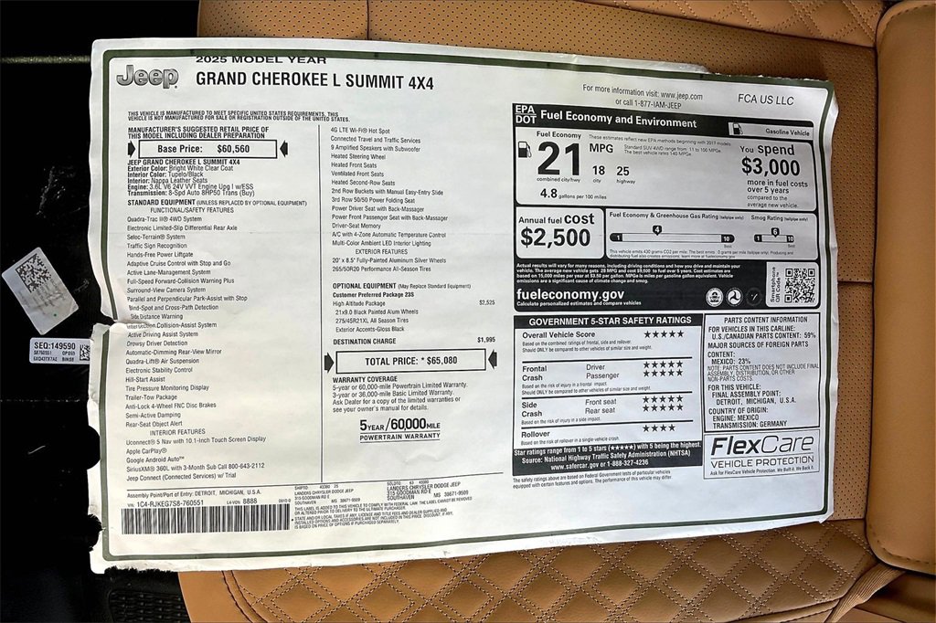 New 2025 Jeep Grand Cherokee L Summit w/ Obsidian Package image 14