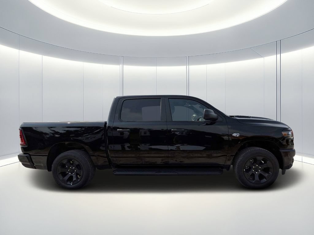 New 2026 RAM 1500 Express AWD/4WD image 3
