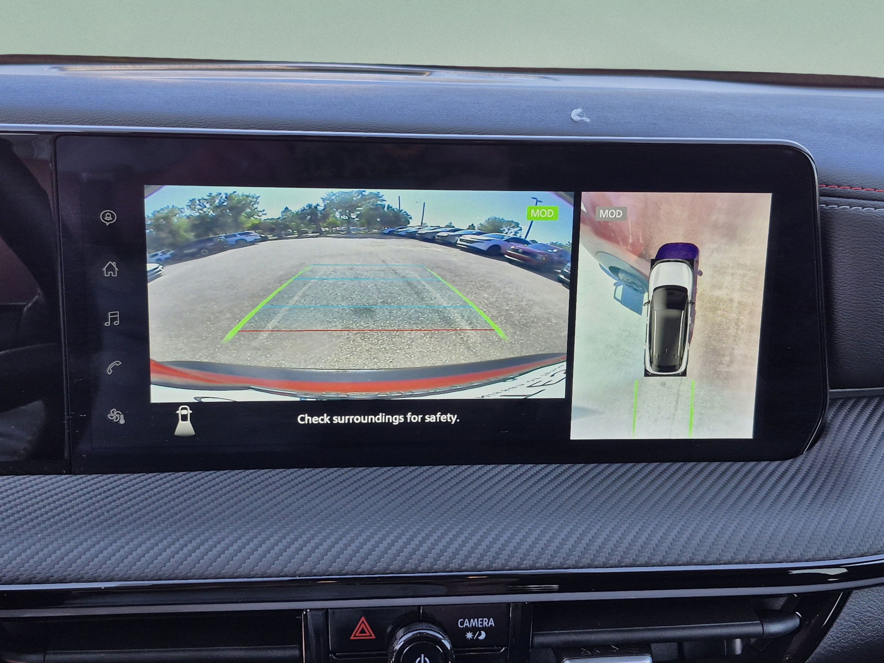 Certified 2025 Nissan Kicks SR FWD image 24