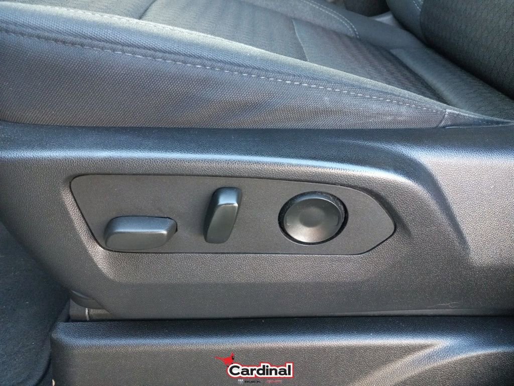 Used 2022 GMC Yukon XL SLE w/ Gmc Pro Safety Plus Package image 19