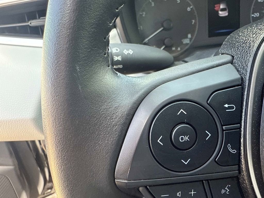 Used 2025 Toyota Corolla SE image 26