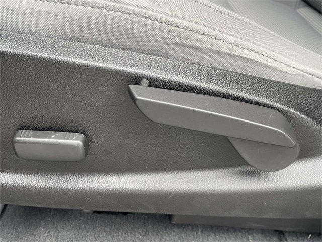 Used 2021 GMC Canyon Elevation Standard image 15