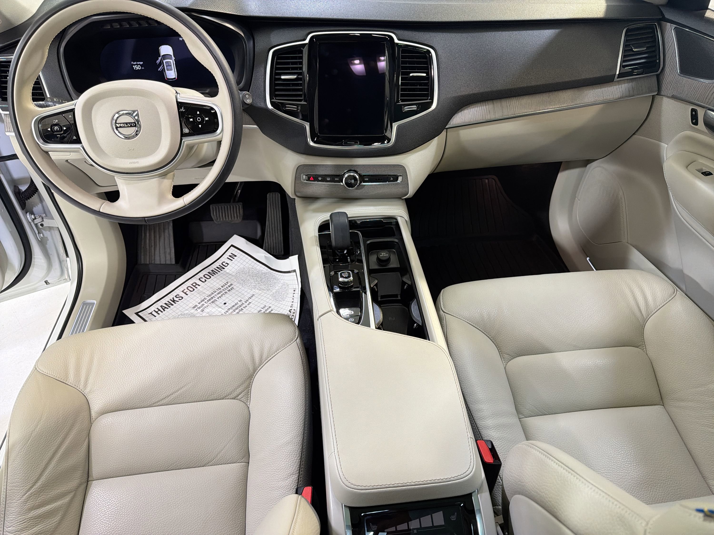 Used 2025 Volvo XC90 B5 Plus w/ Protection Package Premier AWD/4WD image 22