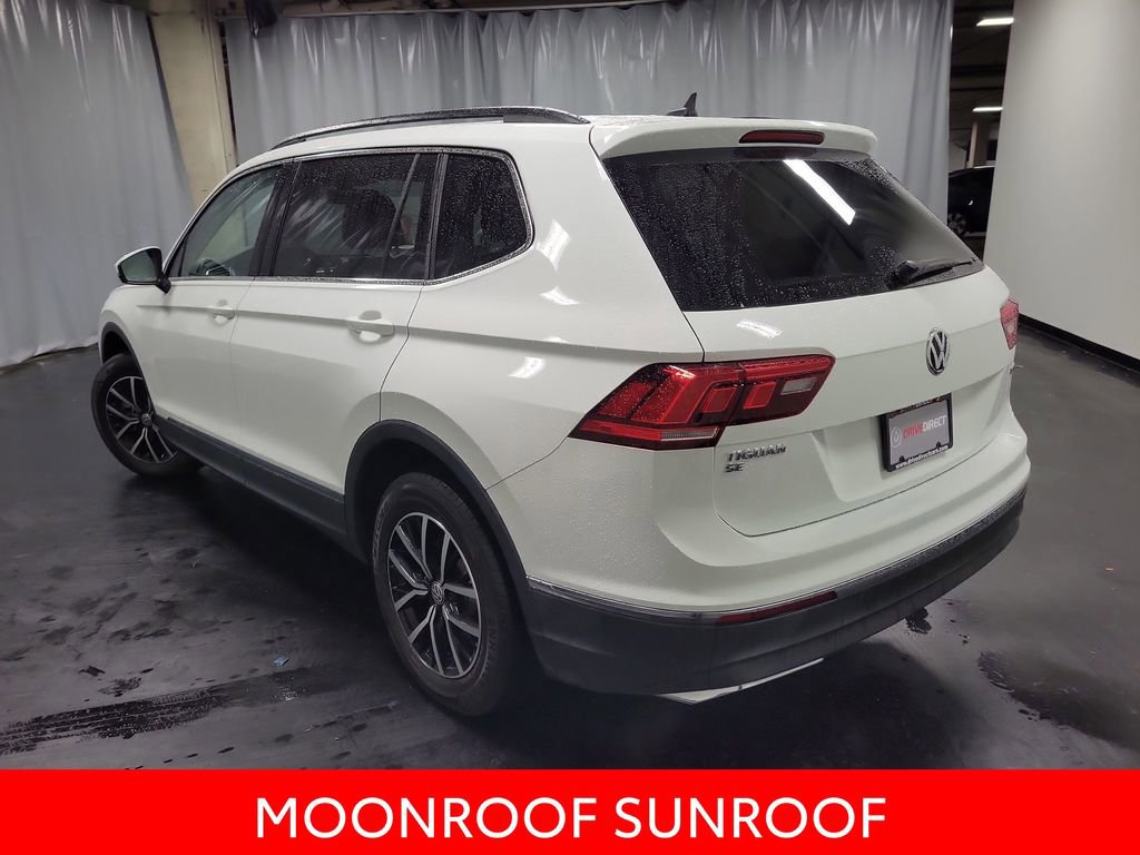 Used 2021 Volkswagen Tiguan SE w/ Panoramic Sunroof Package image 6
