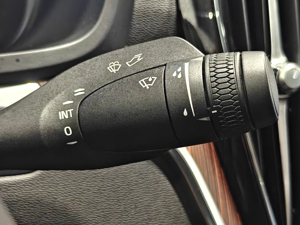 Used 2023 Volvo S60 T8 Plus AWD/4WD image 47