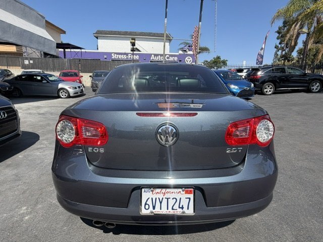 Used 2007 Volkswagen Eos 2.0T FWD image 3