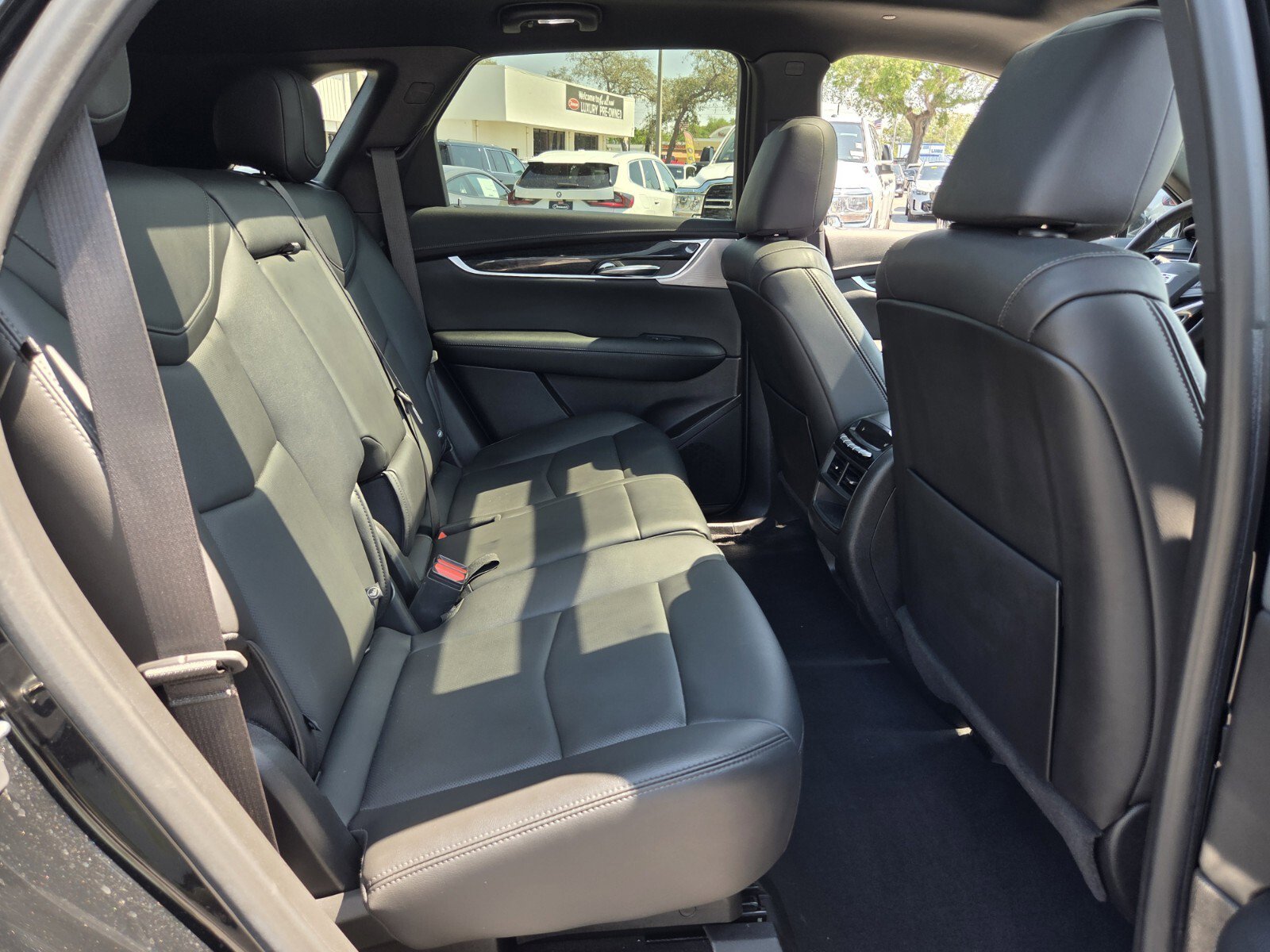 Used 2021 Cadillac XT5 Premium Luxury image 16