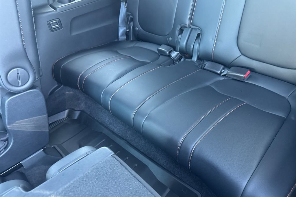 Certified 2024 Honda Pilot TrailSport image 19