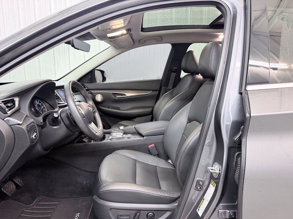 Certified 2023 INFINITI QX50 Luxe FWD image 10