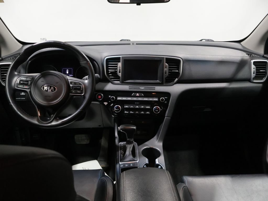 Used 2018 Kia Sportage EX image 17
