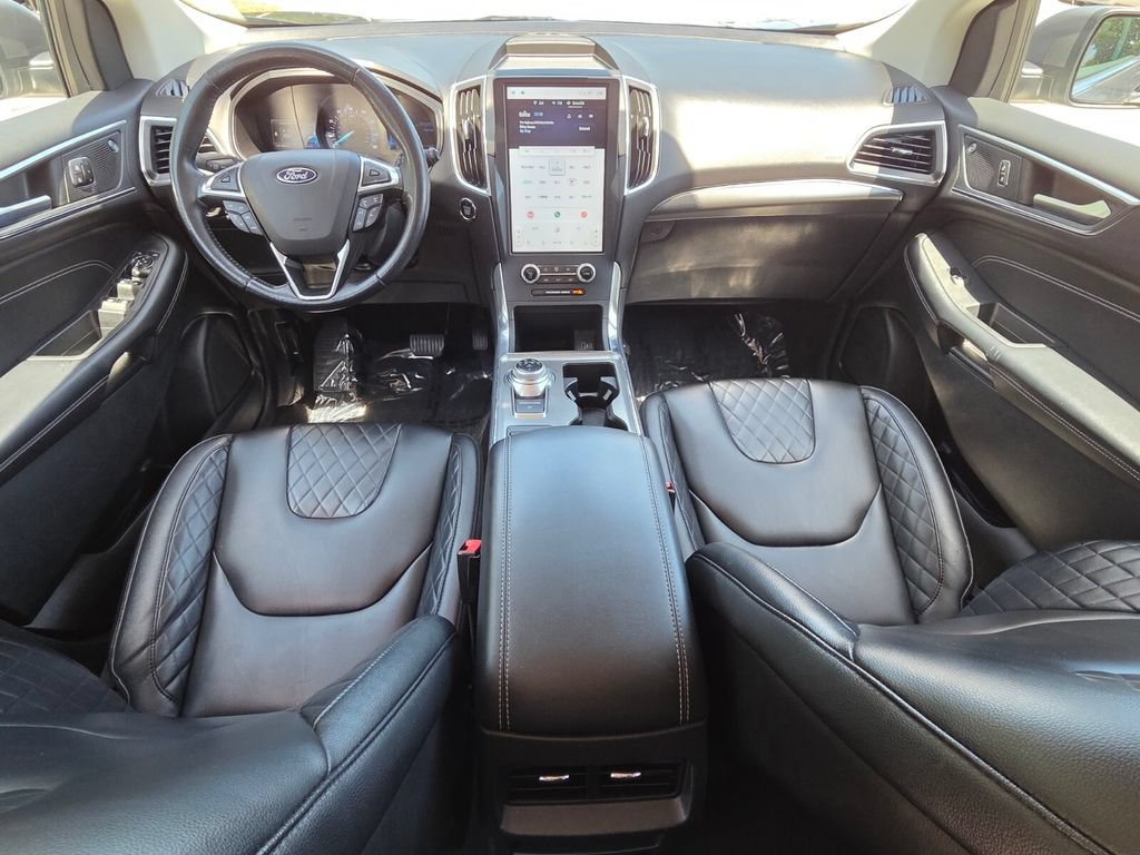 Used 2023 Ford Edge Titanium AWD/4WD image 25