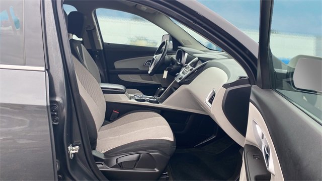 Used 2017 Chevrolet Equinox LT w/ Convenience Package image 13