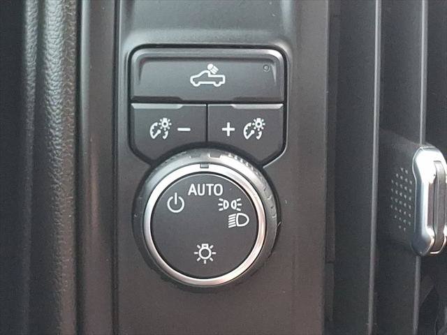 Used 2022 Chevrolet Silverado 1500 Custom w/ LPO, Dark Essentials Package RWD image 24