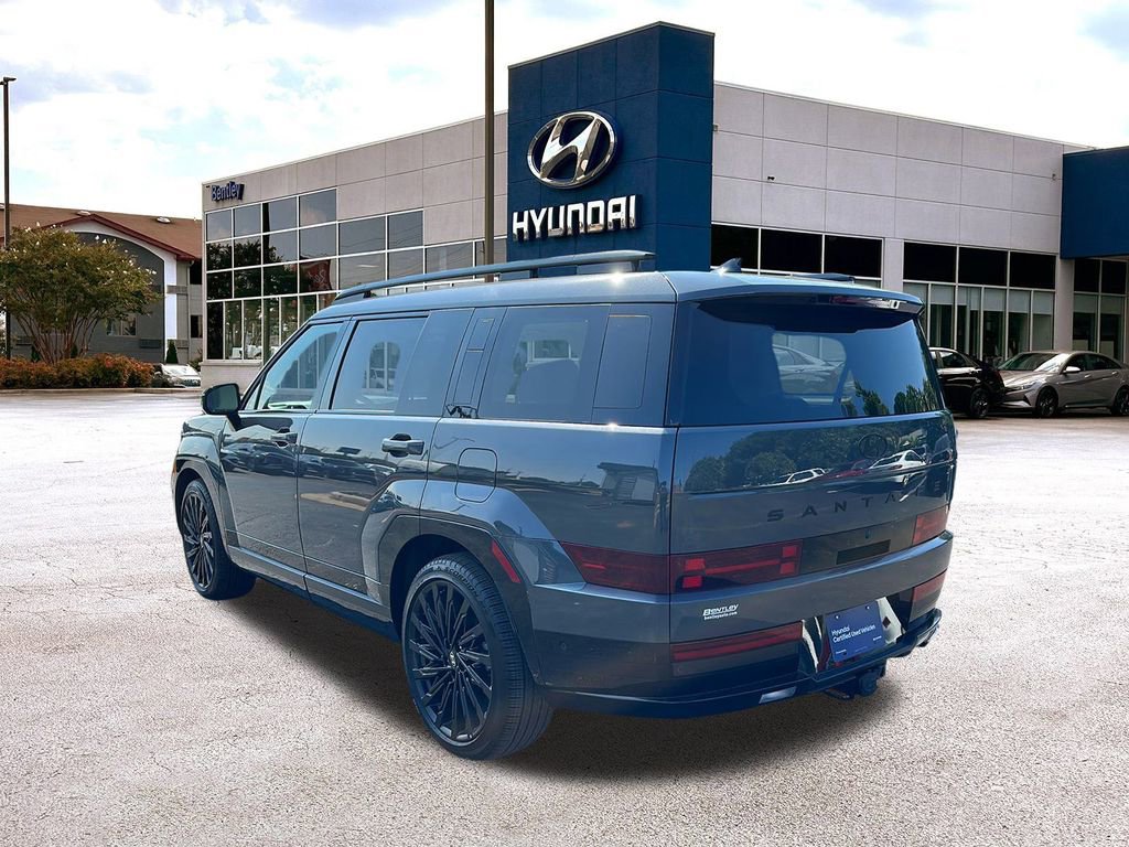 Used 2025 Hyundai Santa Fe Calligraphy w/ Tow & Go Package image 3