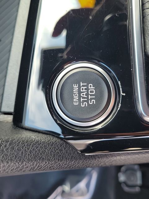 Used 2024 Kia Sportage X-Line w/ X-Line Premium Package AWD/4WD image 31