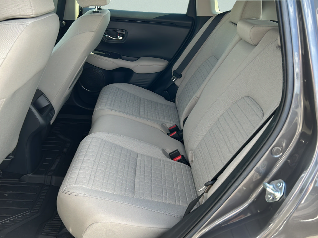 Used 2026 Honda HR-V LX image 10