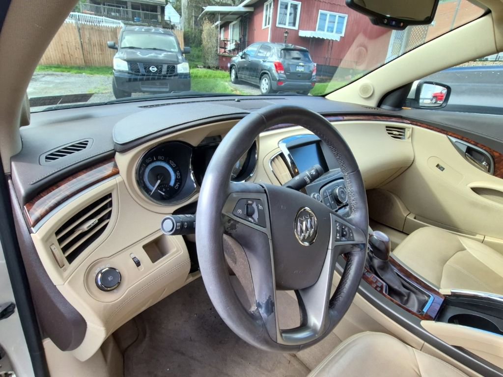 Used 2013 Buick LaCrosse Leather image 11