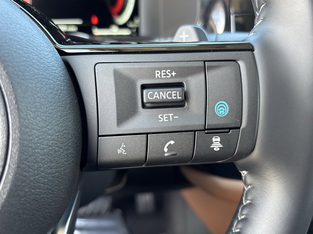 New 2025 Nissan Pathfinder Platinum w/ Cargo Package image 13