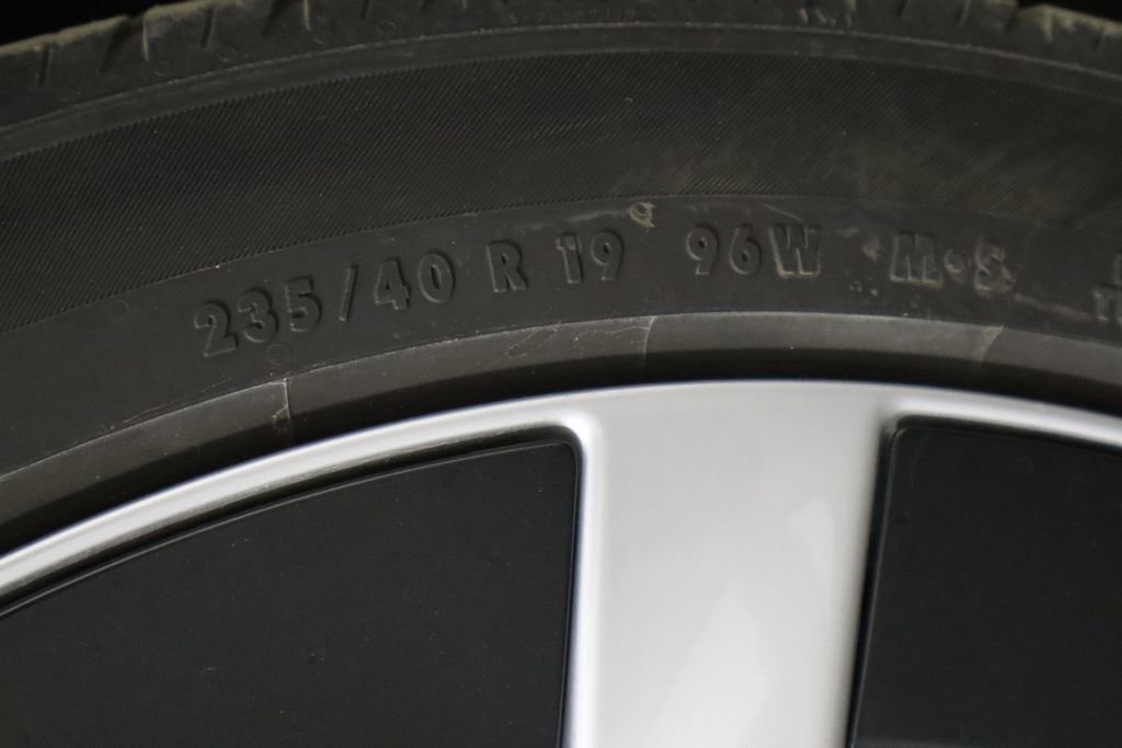 Used 2024 Tesla Model 3 Standard Range image 46