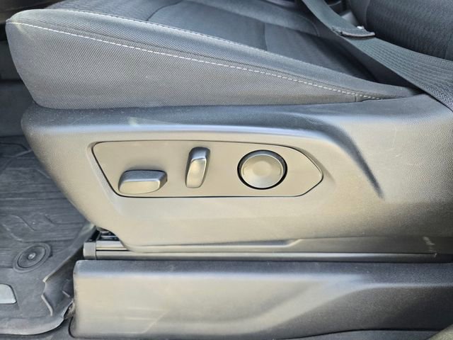 Used 2023 GMC Sierra 1500 SLE AWD/4WD image 16