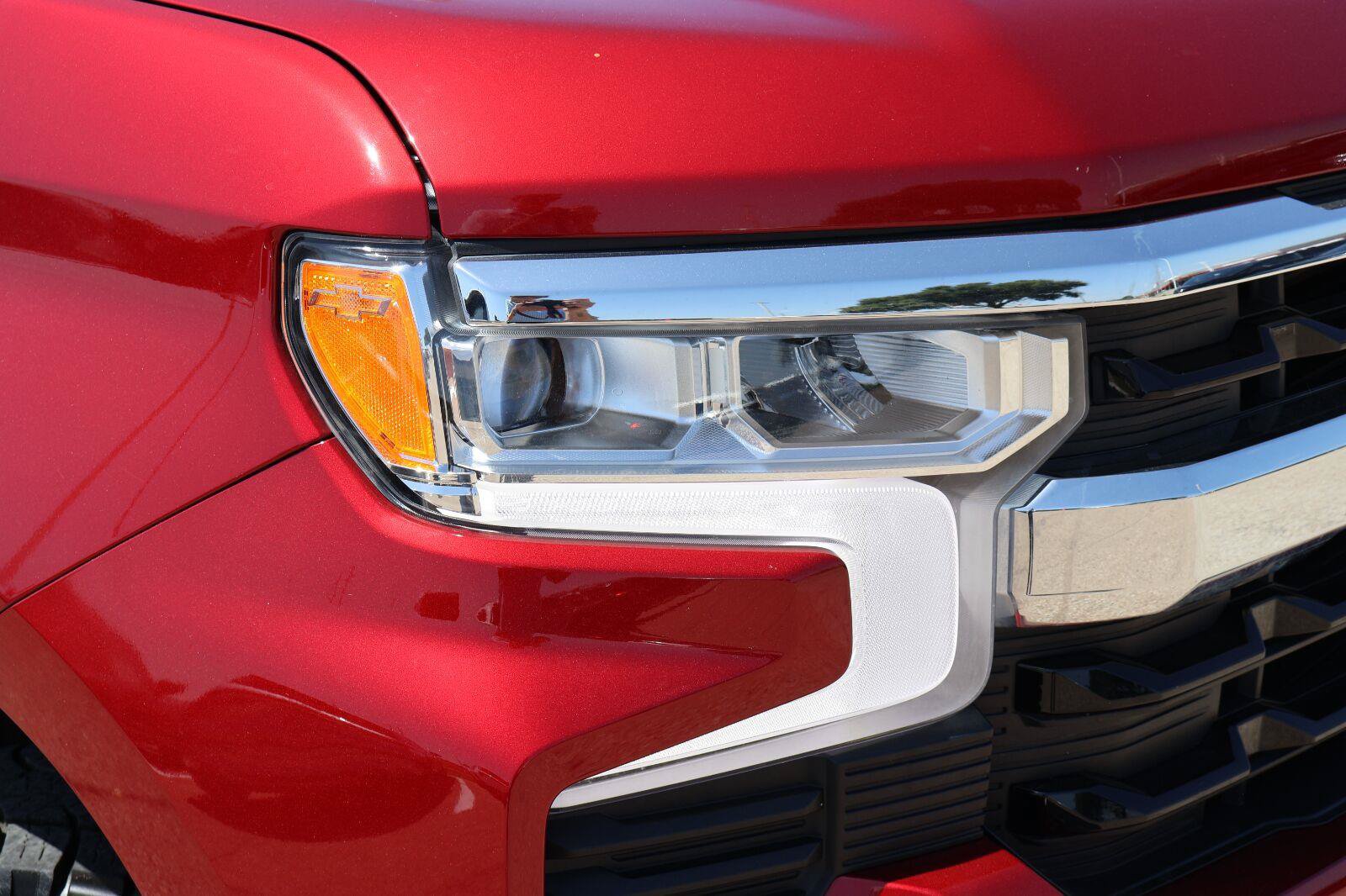 Used 2024 Chevrolet Silverado 1500 LT w/ Protection Package AWD/4WD image 10