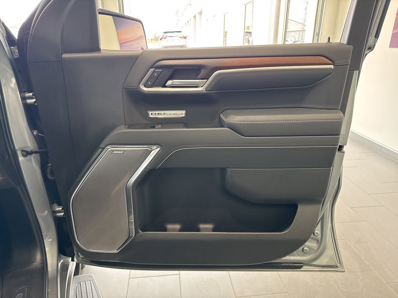 Used 2025 GMC Sierra 1500 Denali image 55