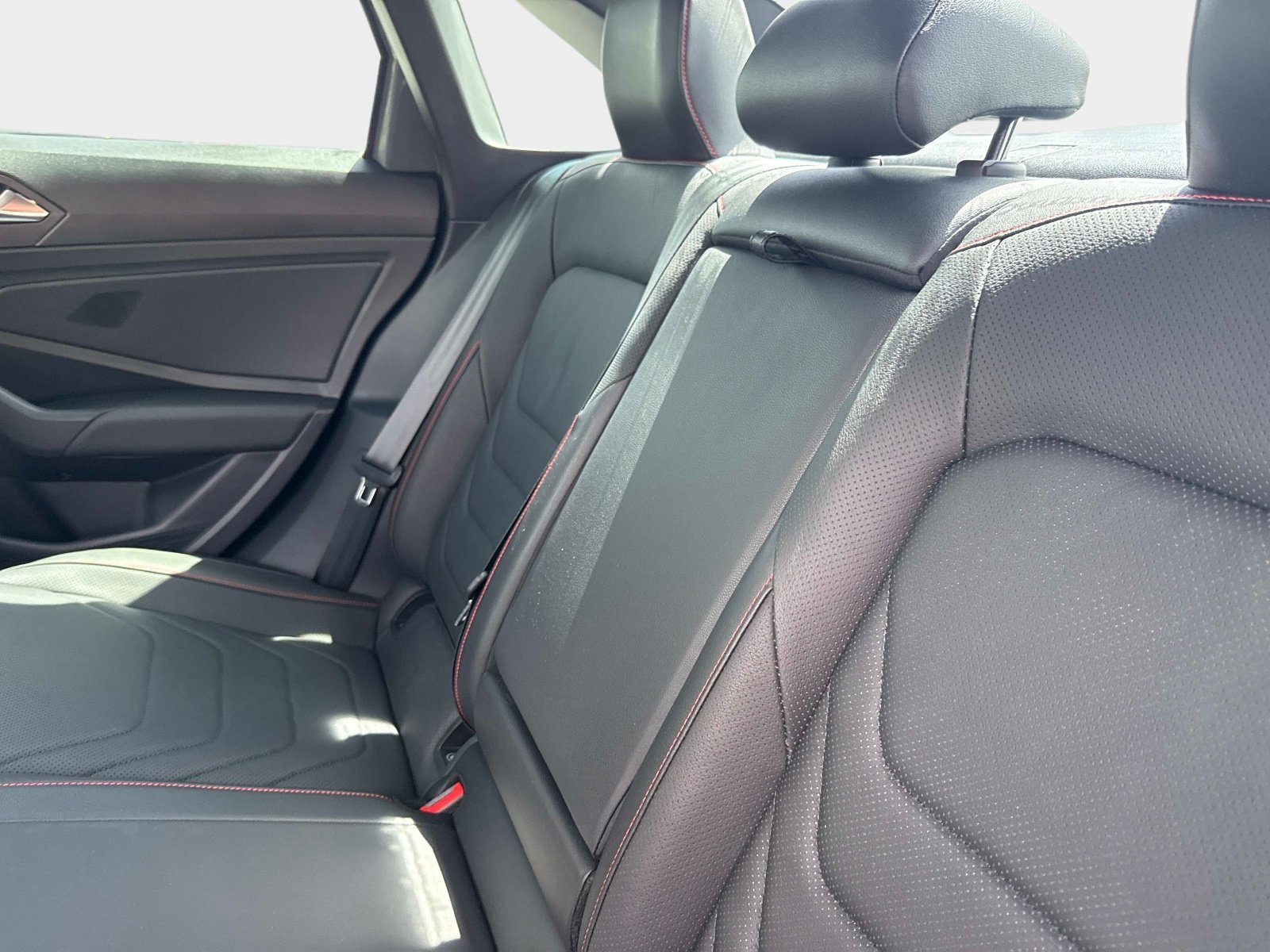 Used 2019 Volkswagen Jetta R-Line FWD image 11