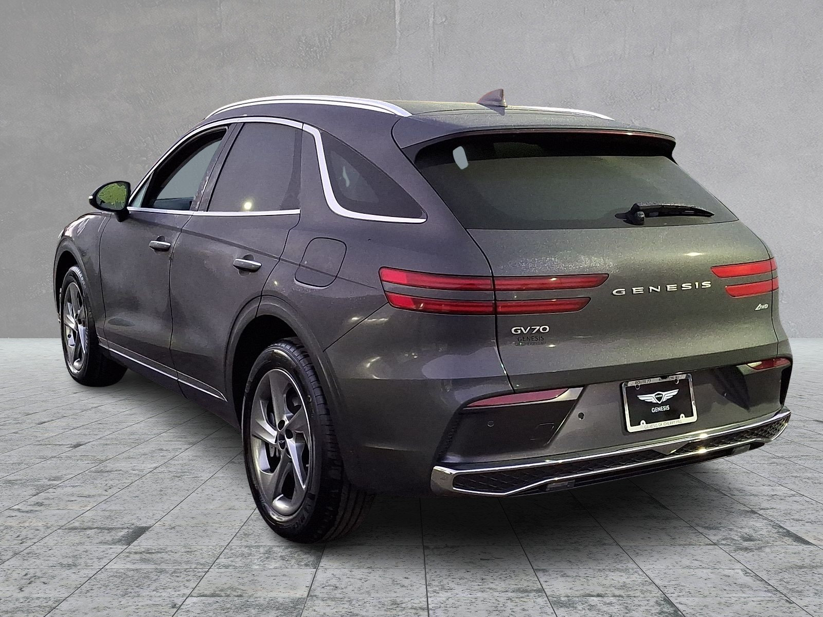 Certified 2026 Genesis GV70 2.5T Select AWD/4WD image 4
