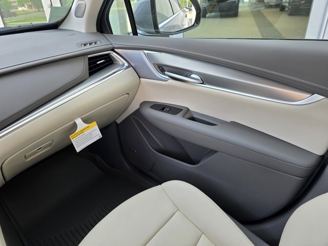 New 2025 Cadillac XT5 Premium Luxury w/ Technology Package image 20