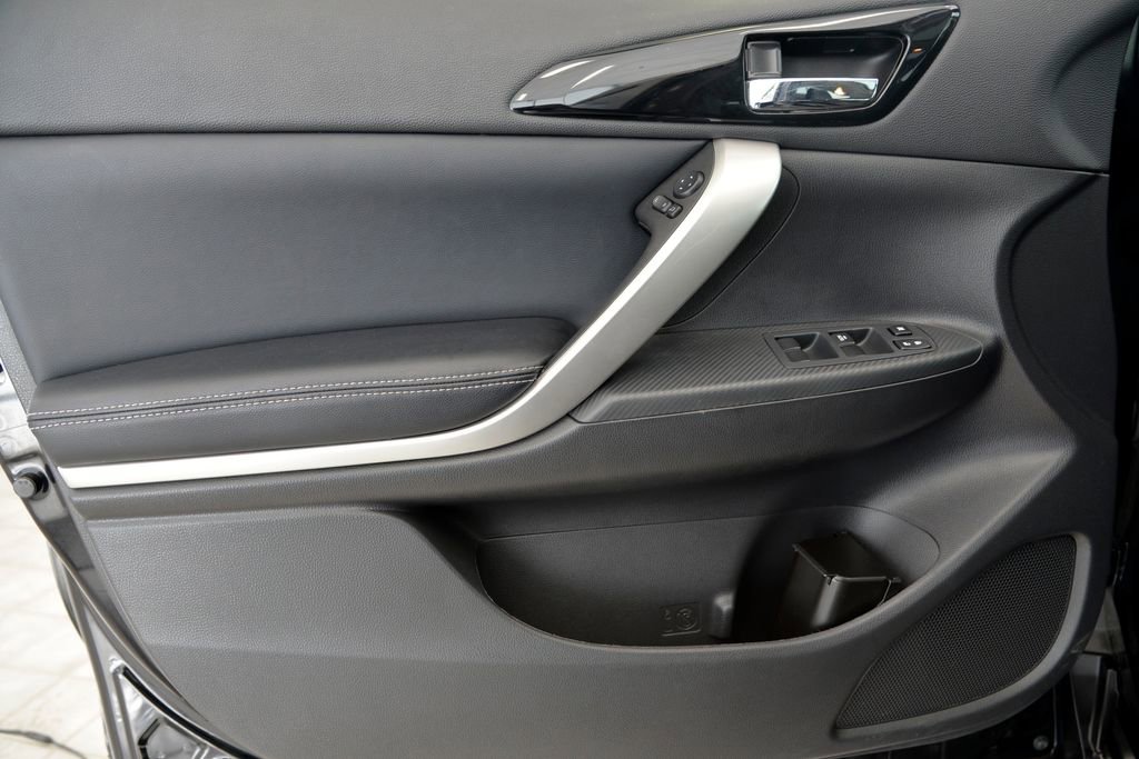 Used 2024 Mitsubishi Eclipse Cross SE image 14