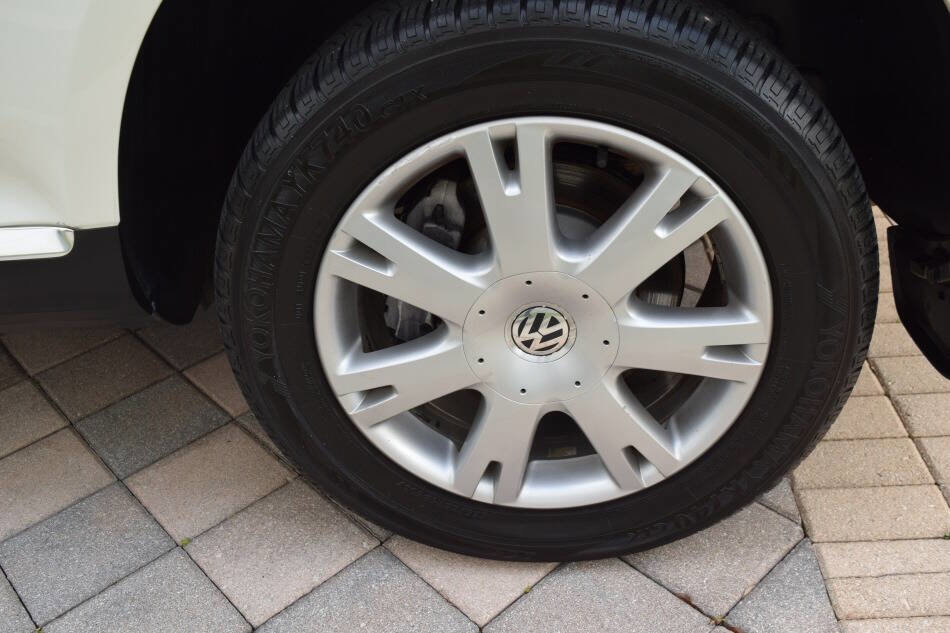 Used 2006 Volkswagen Touareg V10 TDI AWD/4WD image 83