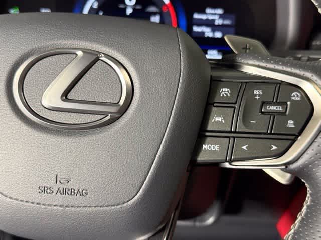 Used 2026 Lexus LX 600 F Sport w/ Accessory Package (Z1) AWD/4WD image 34