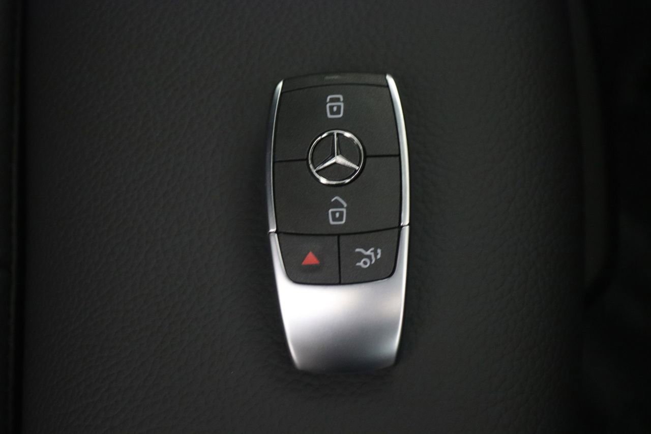 New 2026 Mercedes-Benz GLA 250 image 12