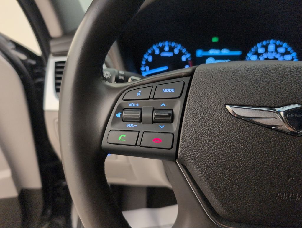 Used 2020 Genesis G80 3.8 RWD image 36