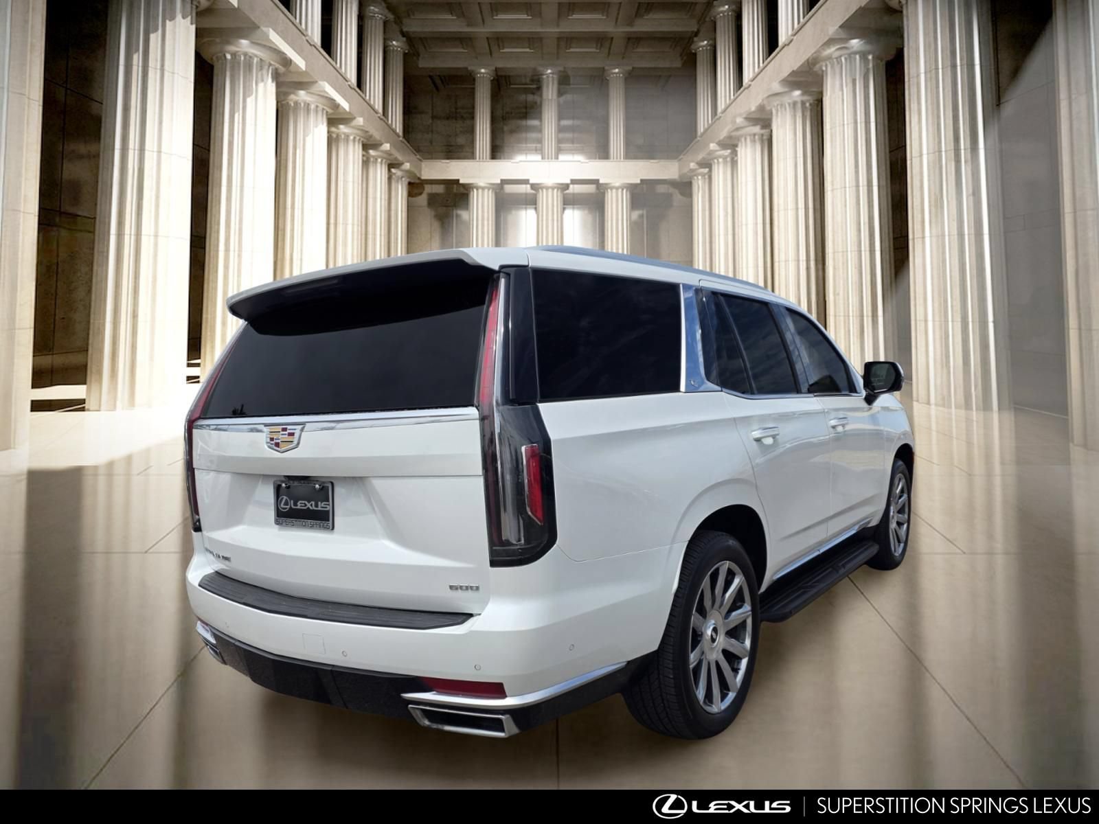 Used 2024 Cadillac Escalade Premium Luxury Platinum w/ Heavy-Duty Trailer Package AWD/4WD image 4
