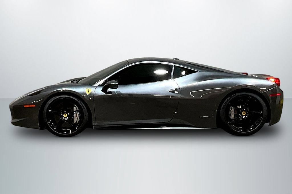 Used 2015 Ferrari 458 Italia Coupe RWD image 8