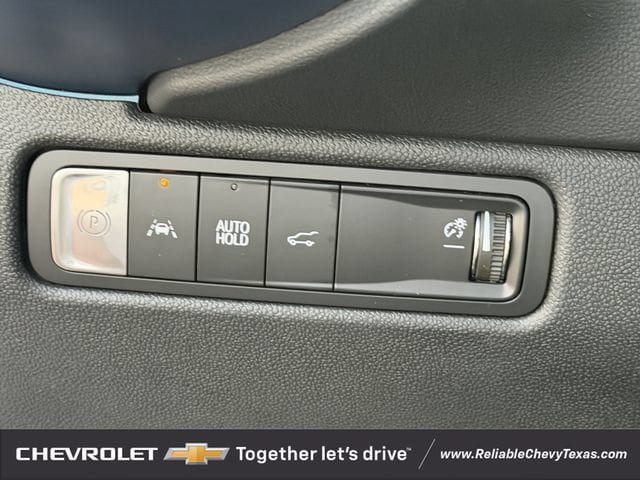 Used 2024 Chevrolet Equinox EV LT FWD image 24
