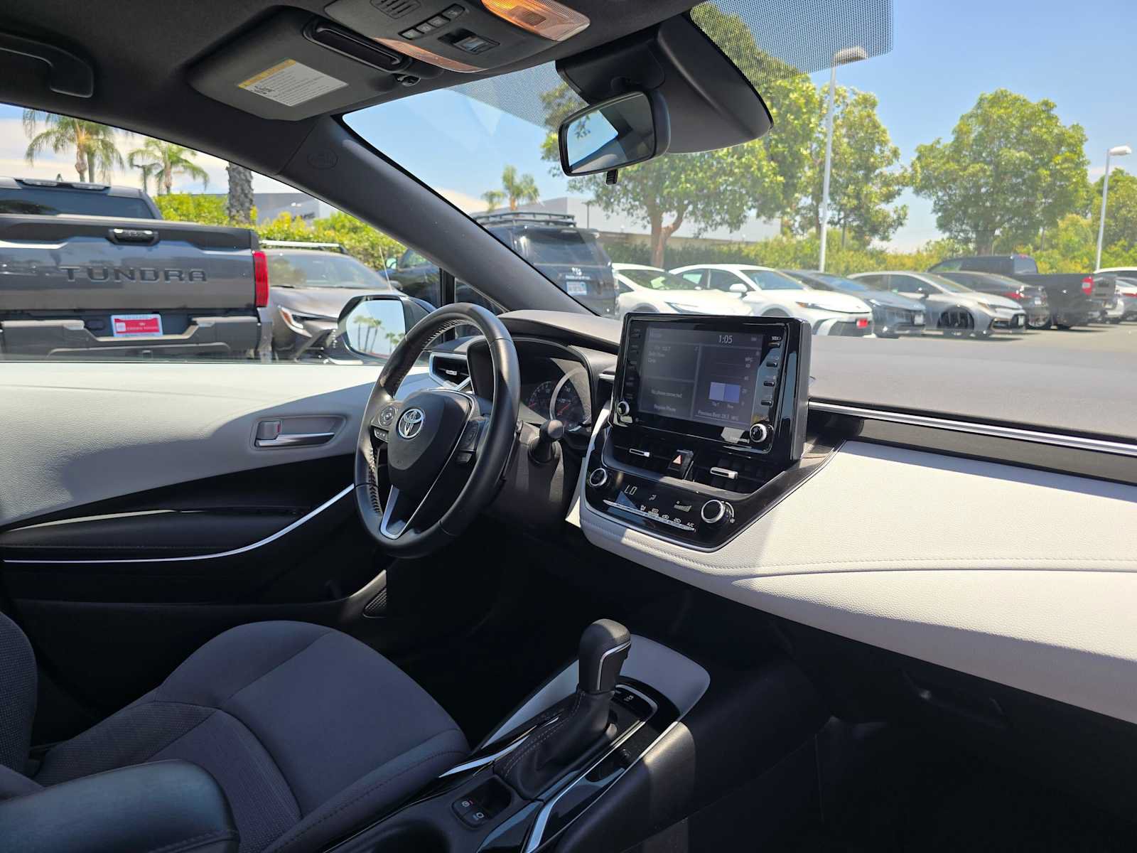 Used 2022 Toyota Corolla SE FWD image 11