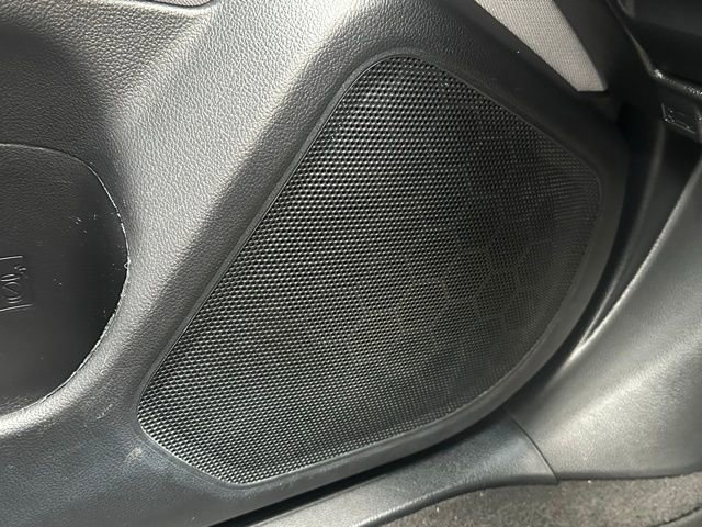 Used 2018 Subaru Outback 2.5i Premium image 19