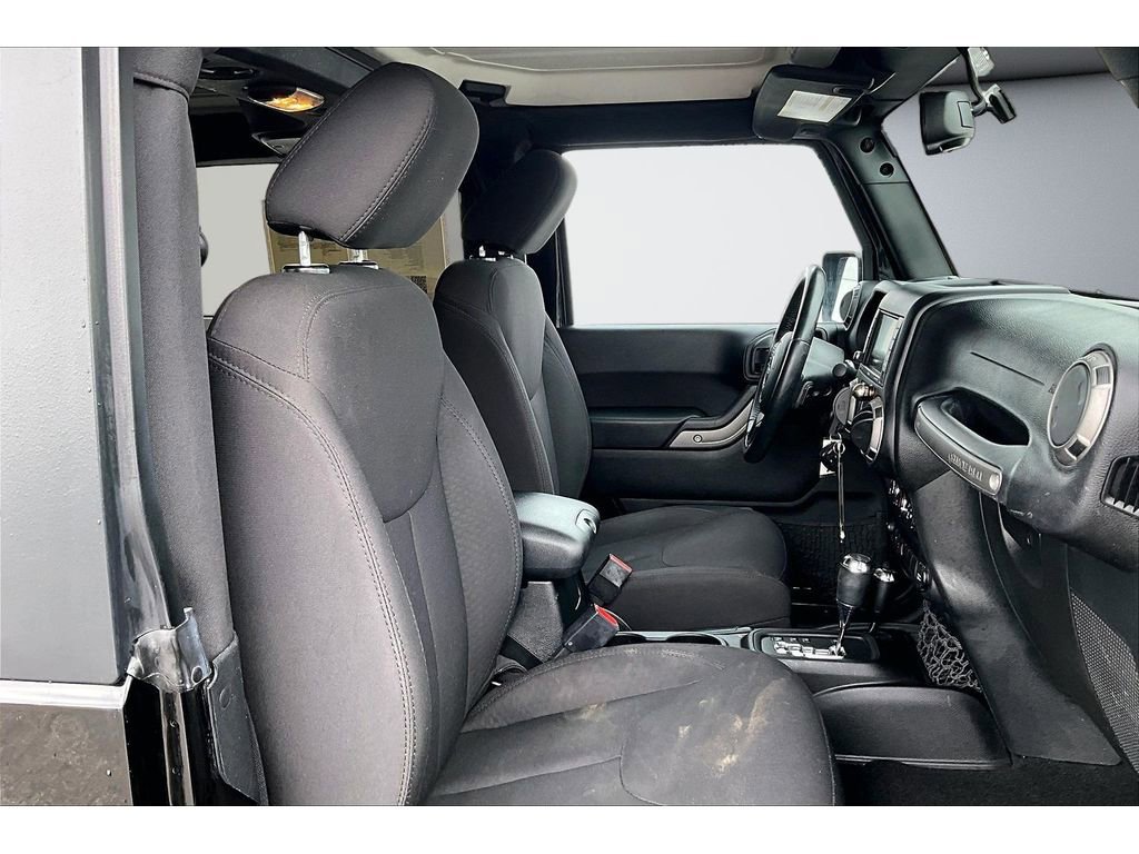Used 2015 Jeep Wrangler Sport image 8