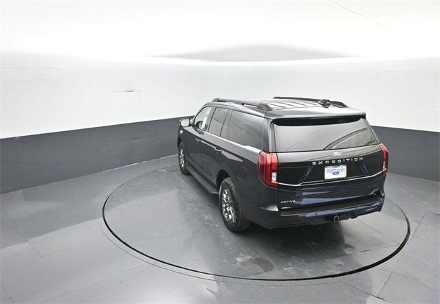 New 2026 Ford Expedition Active image 25