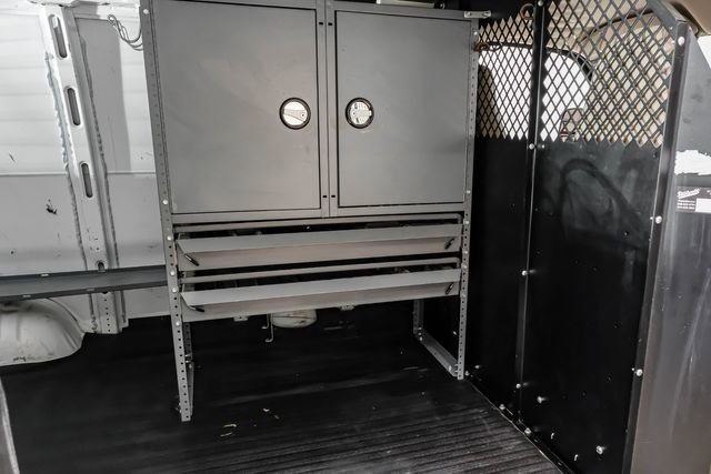 Used 2009 Chevrolet Express 1500 image 38