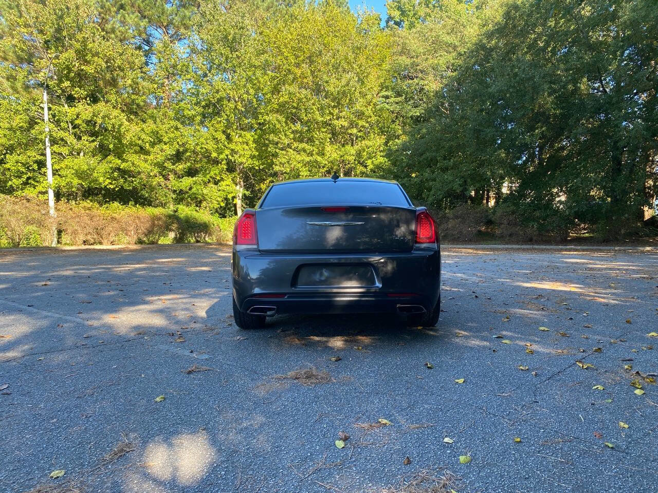 Used 2019 Chrysler 300 S image 6