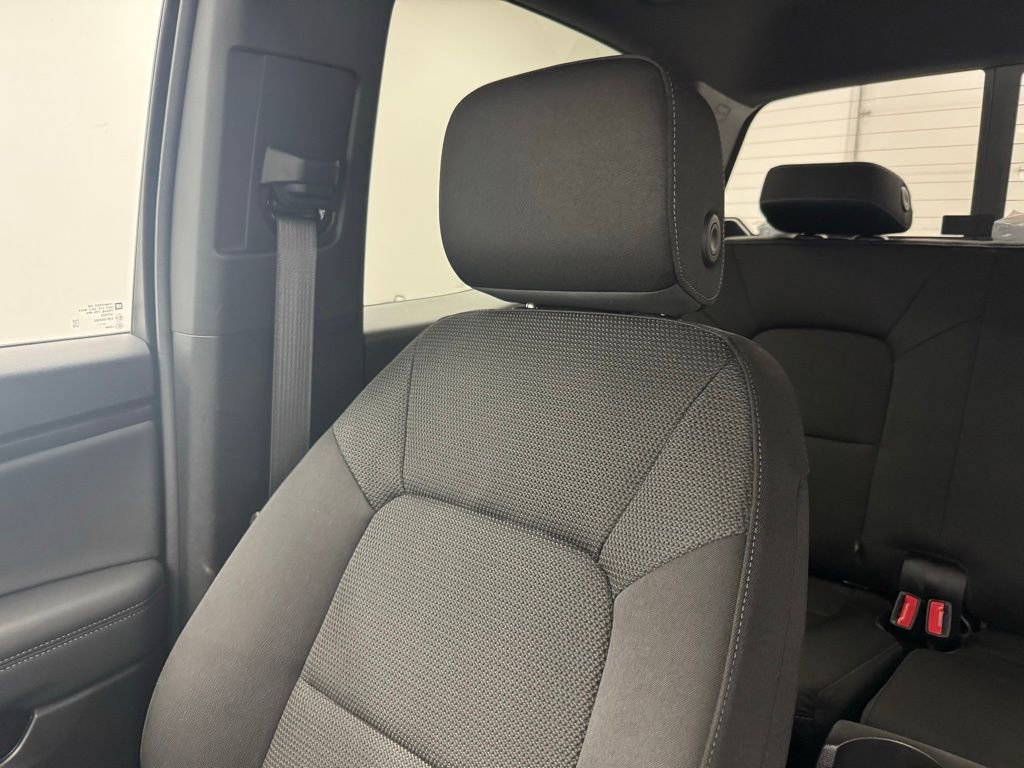 Used 2024 GMC Canyon Elevation w/ Convenience Package image 39