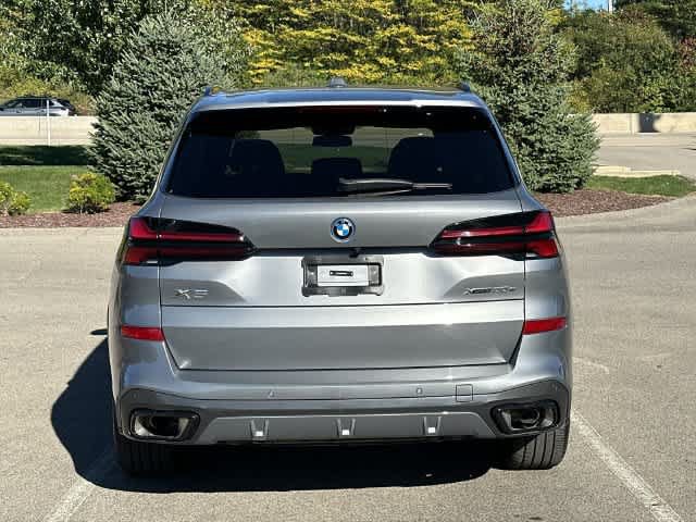 Used 2024 BMW X5 xDrive50e w/ M Sport Package AWD/4WD image 4