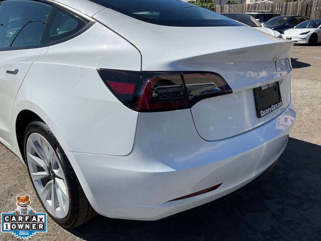 Used 2023 Tesla Model 3 Standard Range image 85